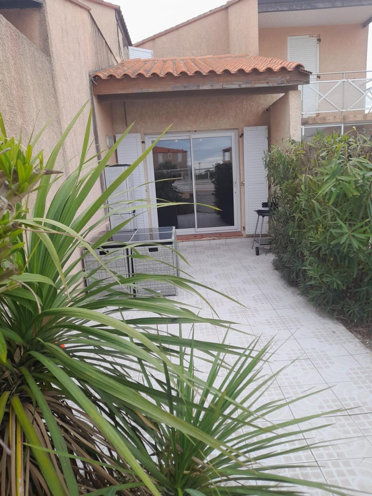 Maison Avec En Front De